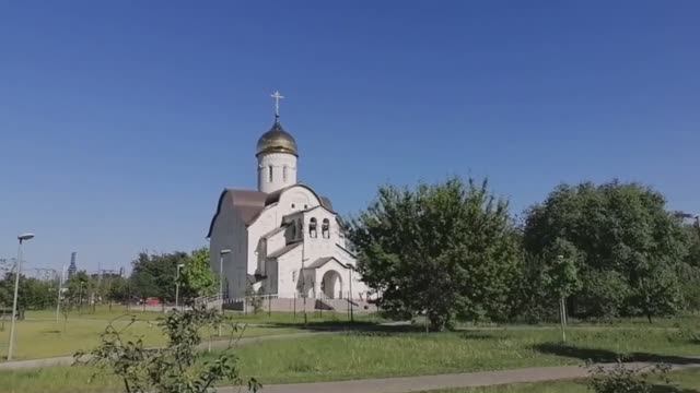 До и после. Церковь Петра и Февронии Муромских в Марьино (28.05.2025)