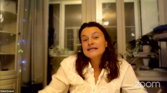 Сказка в пижаме. Читает Юлия Бзовая 18.11.24 смотреть онлайн