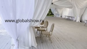 Площадка с шатром для мероприятий на берегу Клязьминского водохранилища
