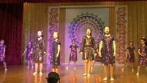 Подари улыбку миру