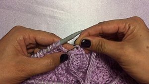 Закрытие резинки 2*2 иглой эластичным способом