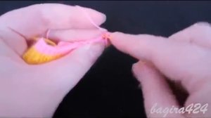 Вязание спицами: Пинетки "Зайчики" - часть 3