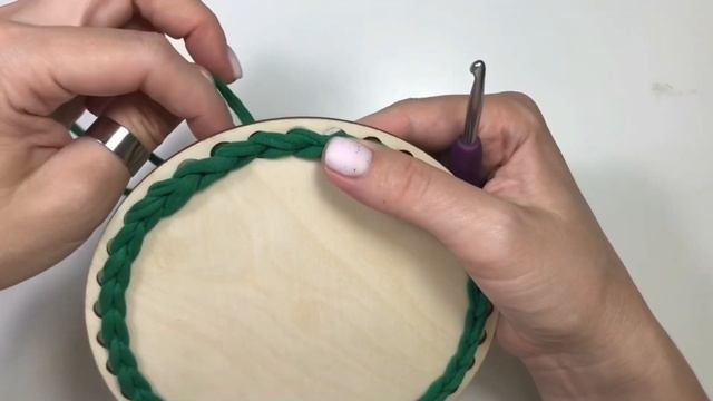 Как сделать красивую обвязку круглого деревянного донышка для корзины смотреть онлайн