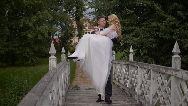 Vestuvių filmavimas ir fotografavimas. Видеосъемка свадеб. смотреть онлайн