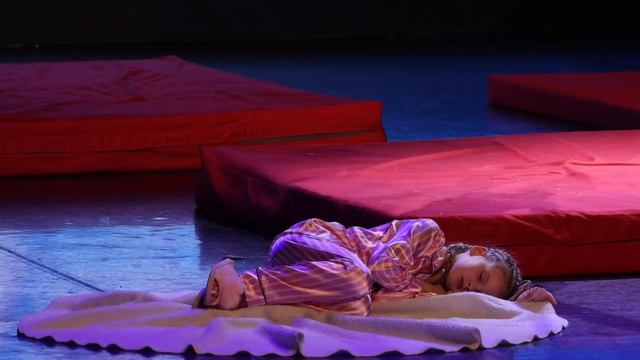 фестиваль воздушная акробатика "Artis-Fest " номер "Ангел х? смотреть онлайн