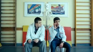 Интерны: Романенко и Лобанов собирают скелет