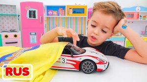 Влад и Ники делают гигантскую футболку! Видео для детей.