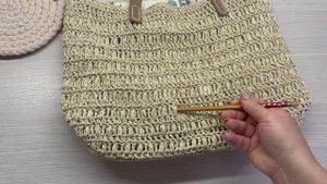 Сумка из рафии крючком