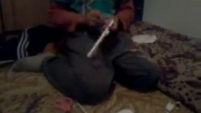 Мощный пистолет из бумаги смотреть онлайн