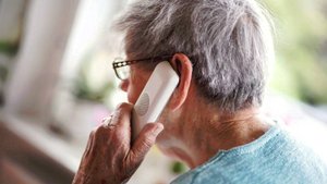 Пенсионерка из Москвы ответила на звонок "сотрудников школы" и лишилась 11 млн