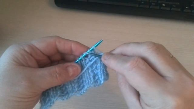 НОВИНКА! ДАВАЙТЕ СВЯЖЕМ ВМЕСТЕ ЭТУ НЕОБЫЧНУЮ РЕЗИНОЧКУ СПИЦАМИ! смотреть онлайн