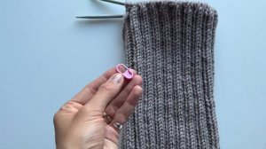 КАК ЛЕГКО СВЯЗАТЬ МУЖСКУЮ БАЗОВУЮ ШАПКУ НА СПИЦАХ