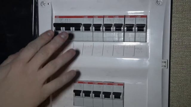 ВИДЕОБЛОГ С ПРИЗРАКОМ - короткометражный мокьюментари хоррор.