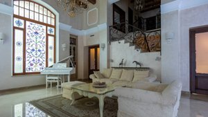 Дом 325 м² с гаражом 94 м² и птичником 60 м² на участке 59 соток в КП "Репинские усадьбы"