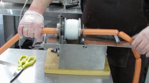 Механический обвязчик сосисок и сарделек (перекрутчик сосисок)