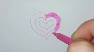 Нарисовать сердечк0. Рисую 3 розовых сердечки