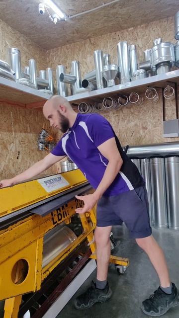 Доборный элемент reels подпишись shorts 2024 приколы automobil