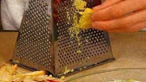 Капустный салат с яблоками