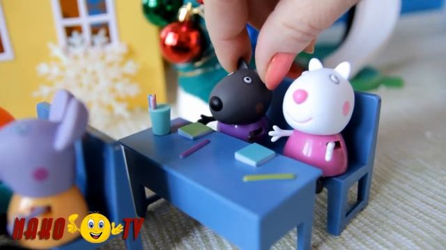 Свинка Пеппа Мультик из игрушек Свинка Пеппа в школе с мадам Газель делают пенопластовый снеговик P