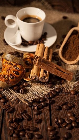 Кофе с корицей к деньгам - это правда? 
Если это LifeHacker coffee, то 100% правда! 💫💫💫