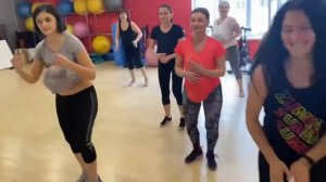 Наш смешной флешмоб беременных в клубе