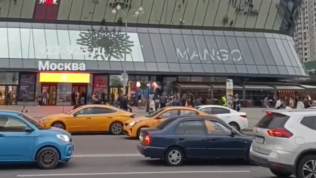 ТЦ "Щелковский", Москва, Щёлковское шоссе, 74. Грузоперевозки Газель из Ульяновска в Москву