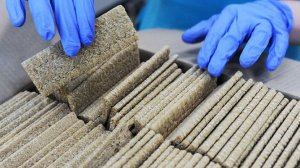 Врач предупредил об опасности чрезмерного употребления хлебцев