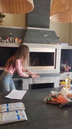 Рассказываем про нашу приточку воздуха. На нашей кухне нет задымления.