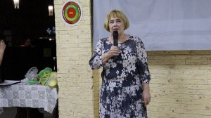 стихотворение "Любимых никогда не обижайте" читает Никифорова В.