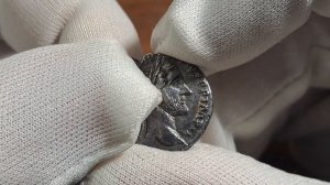 Монеты Древнего Рима. Антонин Пий, денарий, 155 - 156 гг. н.э.