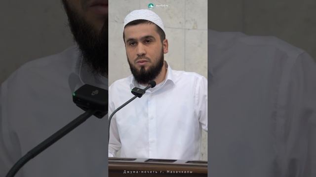 ТУРИСТКА ПРИНЯЛА ИСЛАМ В МАХАЧКАЛЕ смотреть онлайн