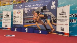 Чемпионат России по спортивной борьбе проходит в Каспийске