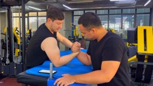 КАК побеждать в АРМРЕСТЛИНГЕ? | Узнай секреты МАСТЕРА ?