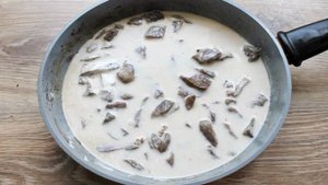 Говяжье сердце тушеное в сметане