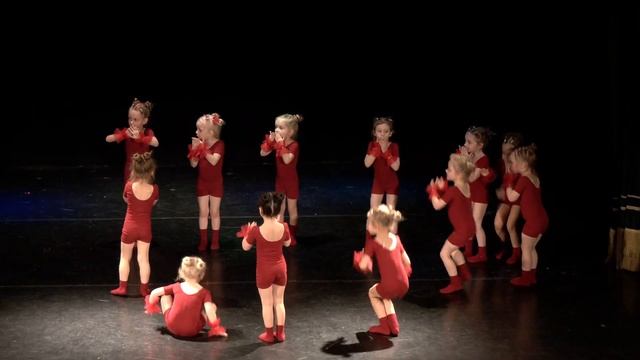 Убегая от страха современная хореография клуб Пантера wwwpanteradanceru Новогодний концерт 202