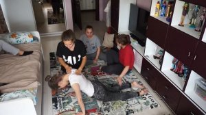 THE YOGA CHALLENGE / для четырех человек / задушили Дашу???