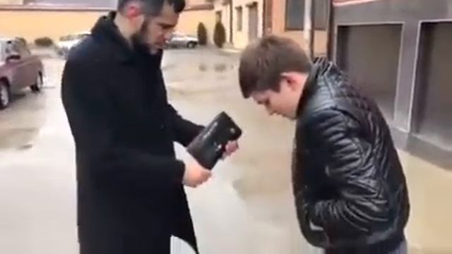 Жмот смотреть онлайн