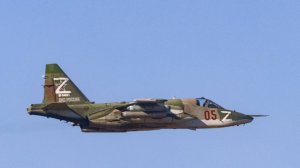 Самолеты Су-25 нанесли удар по опорному пункту ВСУ. Лучшее видео из зоны СВО