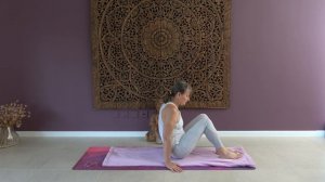 НОВОЕ ВИДЕО: 15 минут - йога для пожилых, полных и начина