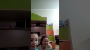 Мы с Софой бесимся йога челлендж