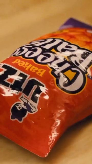 Сырные шарики 😋 | Название фильма: Элвин и бурундуки 2 (2009) #shorts смотреть онлайн