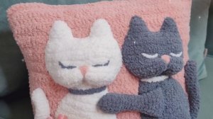 На этот раз подушка с котиками с мордочками Zi ОБЗОР ❤️ Cushion with cats #подушка #cushion