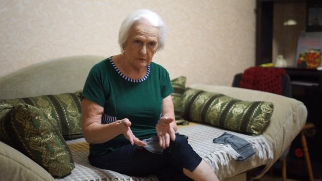 Отзыв_об_использовании_наколенника_в_течение_года (2160p) смотреть онлайн