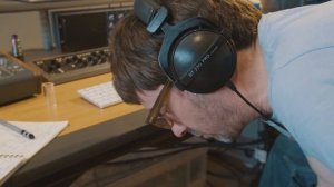 ГРЭМ КОКСОН О САУНДТРЕКЕ К СЕРИАЛУ КОНЕЦ ***ГО МИРА