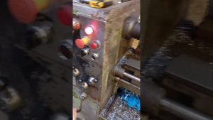 Токарный станок TOS S32