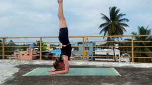 Пинча Маюрасана как освоить | Аштанга-йога