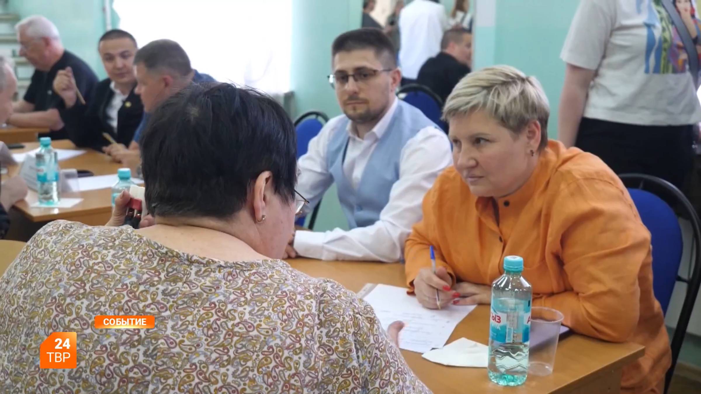 Жители Скобянки задали вопросы