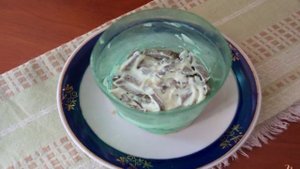 Слоеный салат с языком