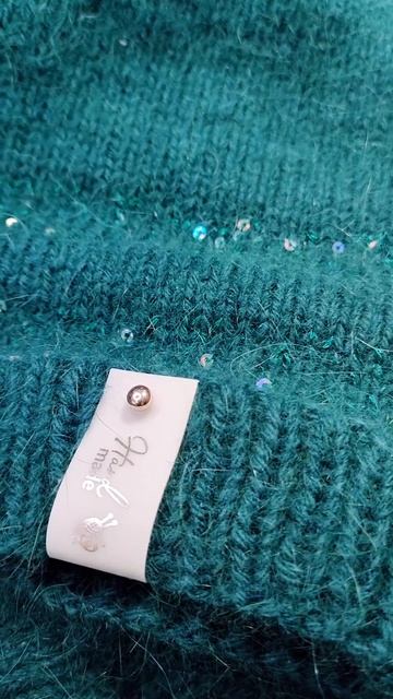 Комплект варежки и шапка #пухнорки #crochet #2024 #любимоедело #handmade #вязание #пряжа #шапка смотреть онлайн