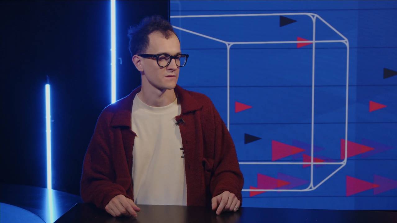 Интервью: Антон Козлов